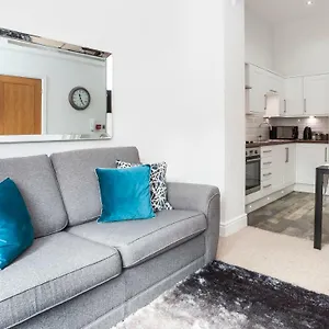  Apartment 4 The Keyes- Stunning & Stylish With Free Parking United Kingdom